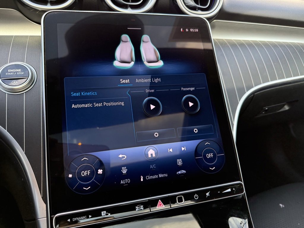 Used 2025 Mercedes-Benz C 300 Sedan image 13