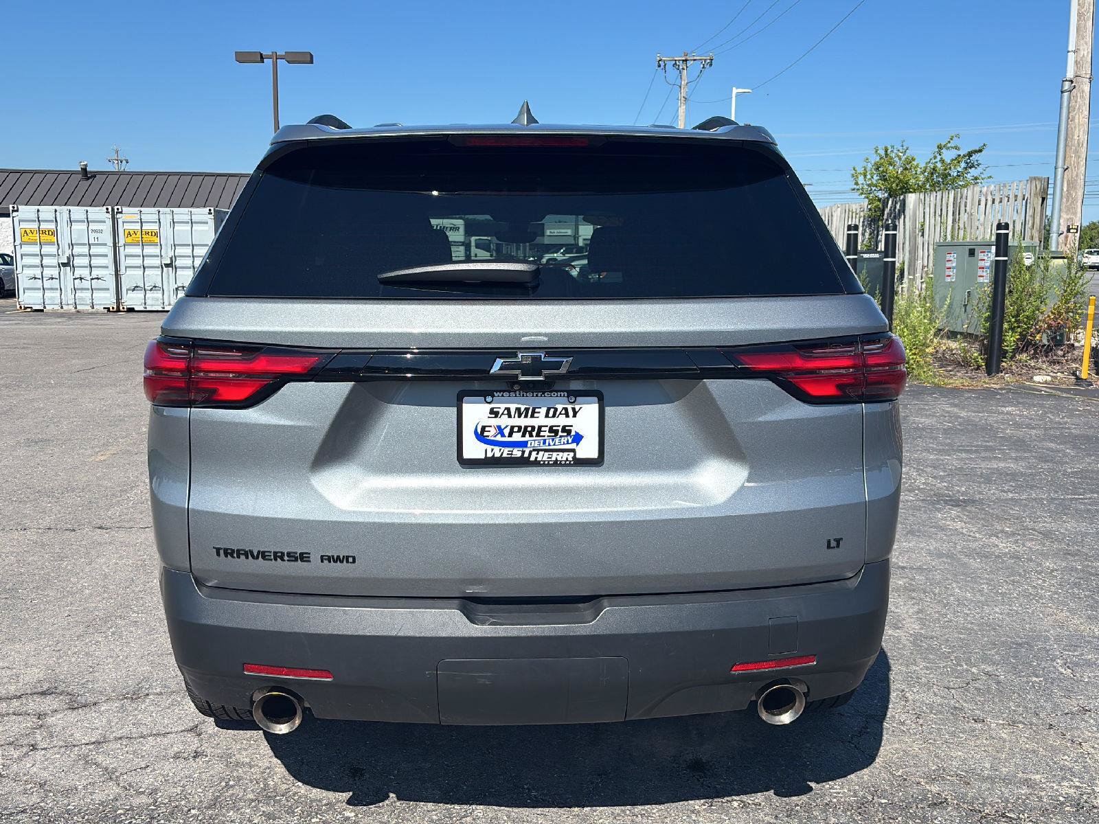 Used 2023 Chevrolet Traverse LT w/ Midnight/Sport Edition AWD/4WD image 6