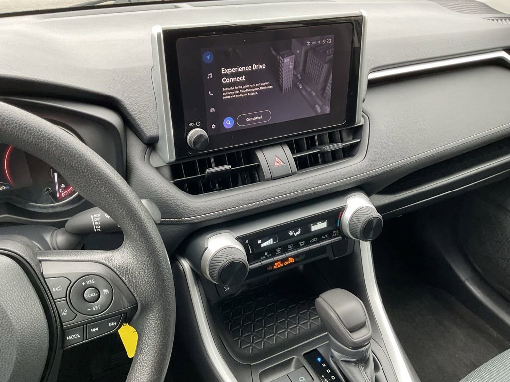 Used 2023 Toyota RAV4 LE image 13