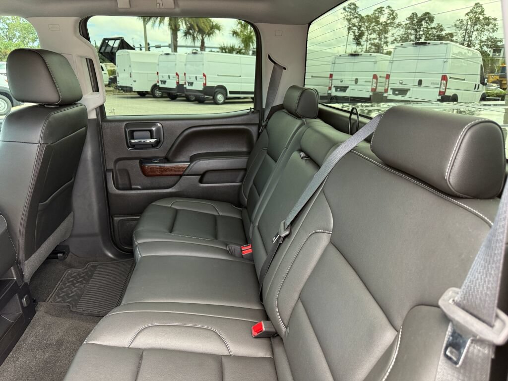 Used 2018 GMC Sierra 1500 SLT w/ SLT Premium Package AWD/4WD image 11
