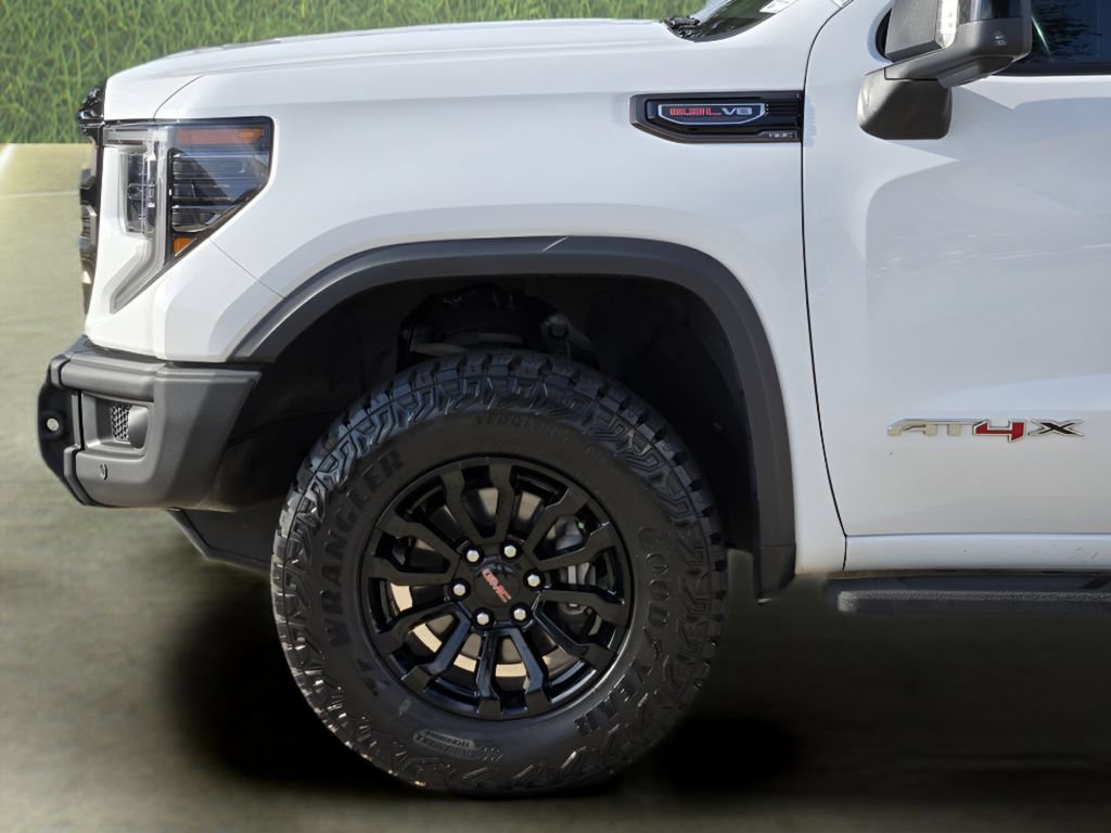 Used 2023 GMC Sierra 1500 AT4X w/ AT4X AEV Edition AWD/4WD image 10