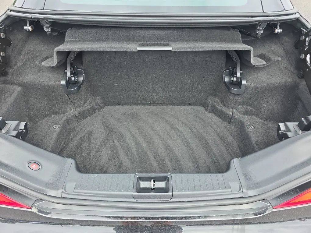 Used 2013 Mercedes-Benz SL 63 AMG image 45