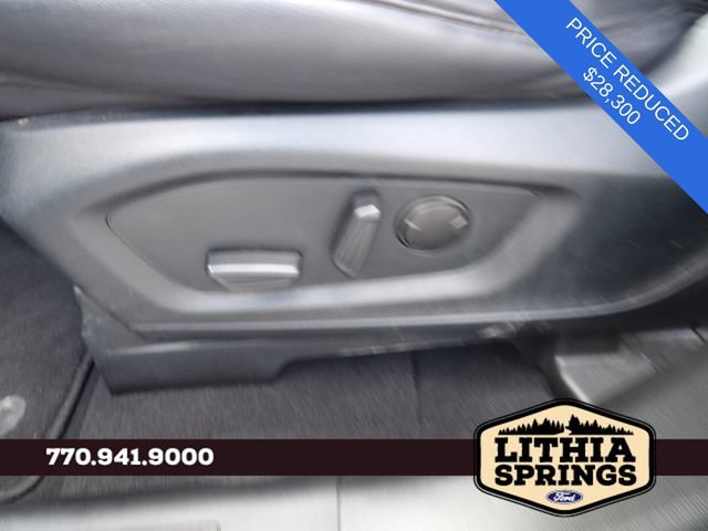 Certified 2023 Ford Explorer XLT w/ Equipment Group 202A RWD image 24