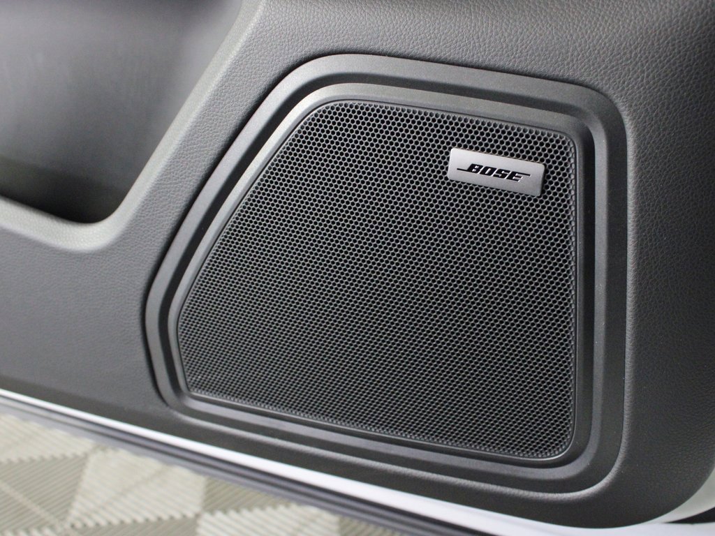 Used 2025 Porsche Macan image 17