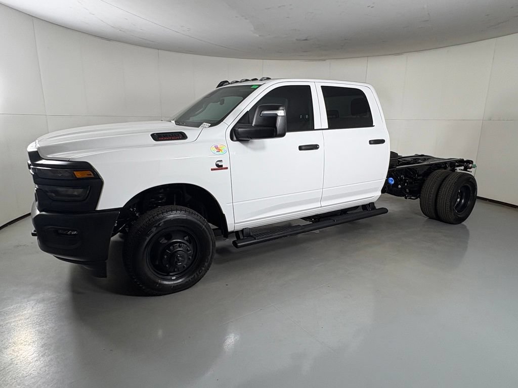 New 2026 RAM 3500 Tradesman AWD/4WD image 5