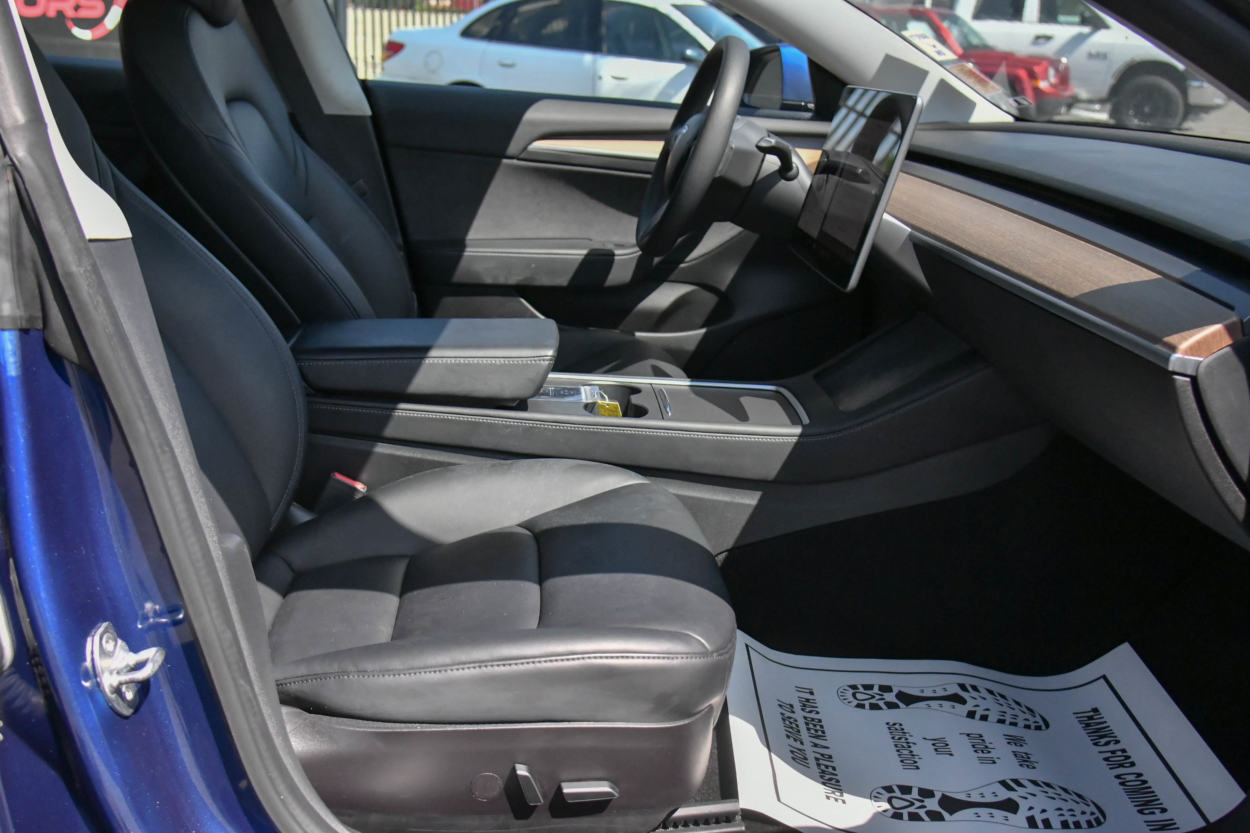 Used 2022 Tesla Model 3 Standard Range RWD image 43