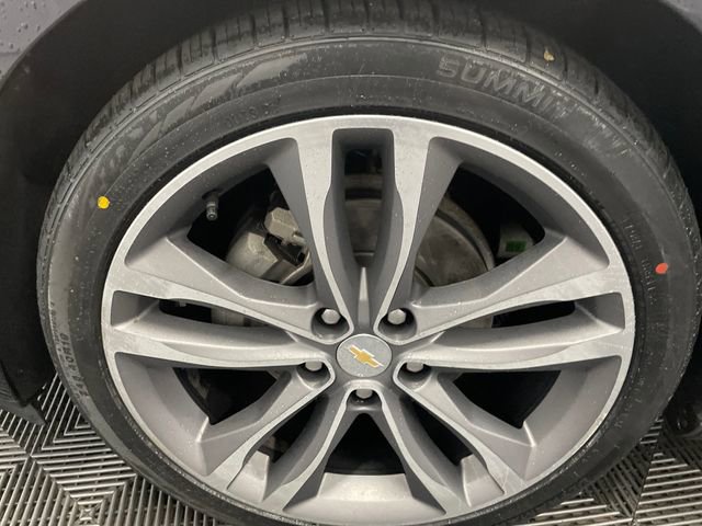 Used 2022 Chevrolet Malibu Premier image 32