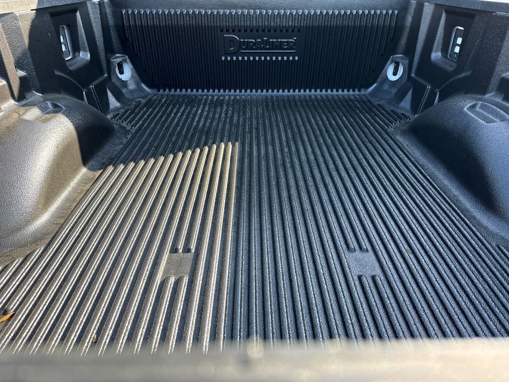 Used 2024 Ford F250 XLT w/ FX4 Off-Road Package image 10