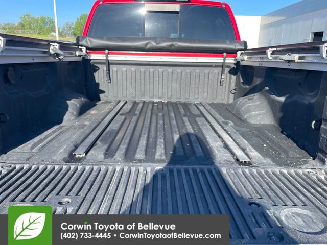 Used 2021 Nissan Titan SV w/ SV Convenience Package AWD/4WD image 28