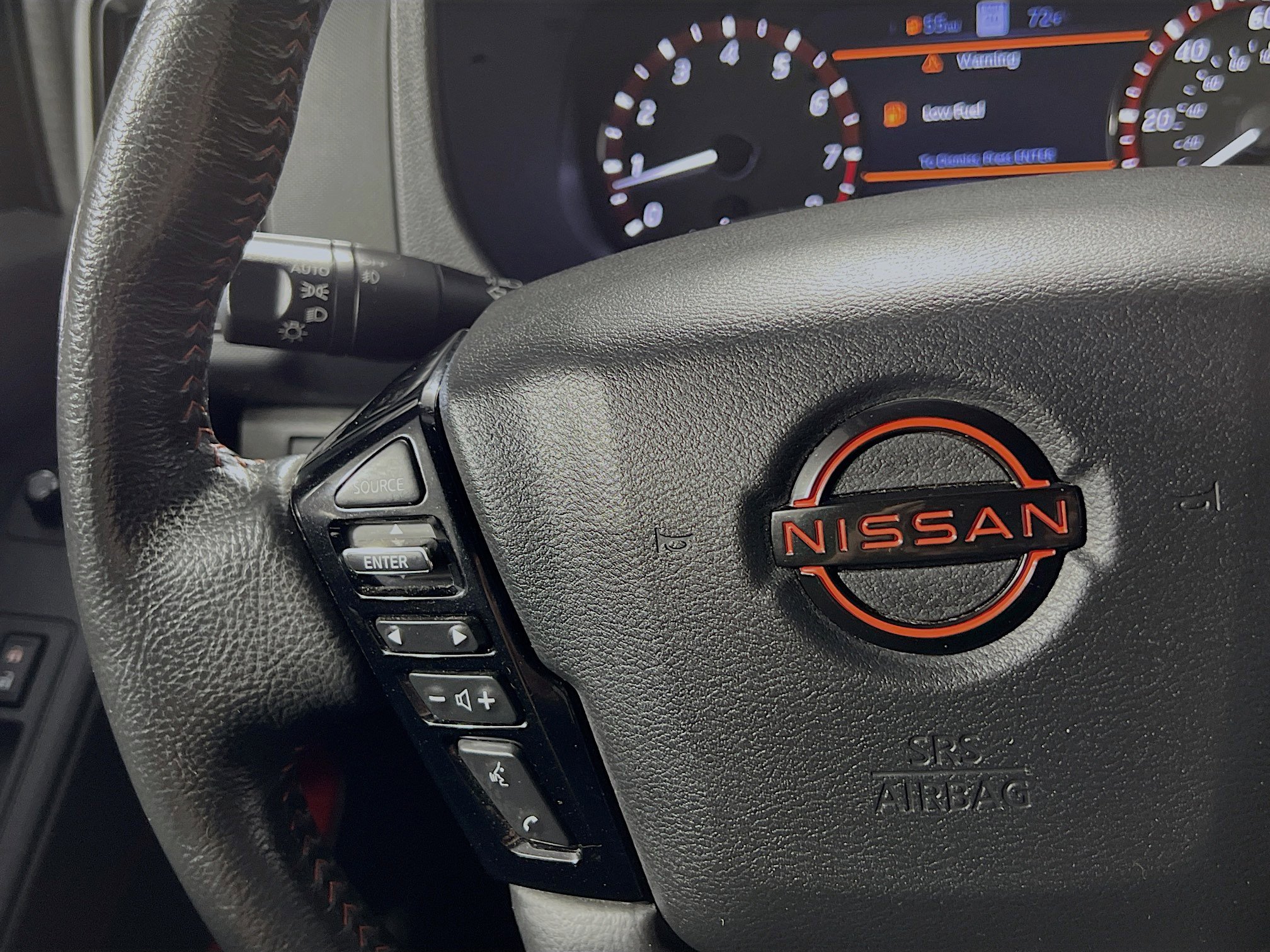 Used 2024 Nissan Frontier Pro-X w/ Pro Convenience Package image 19