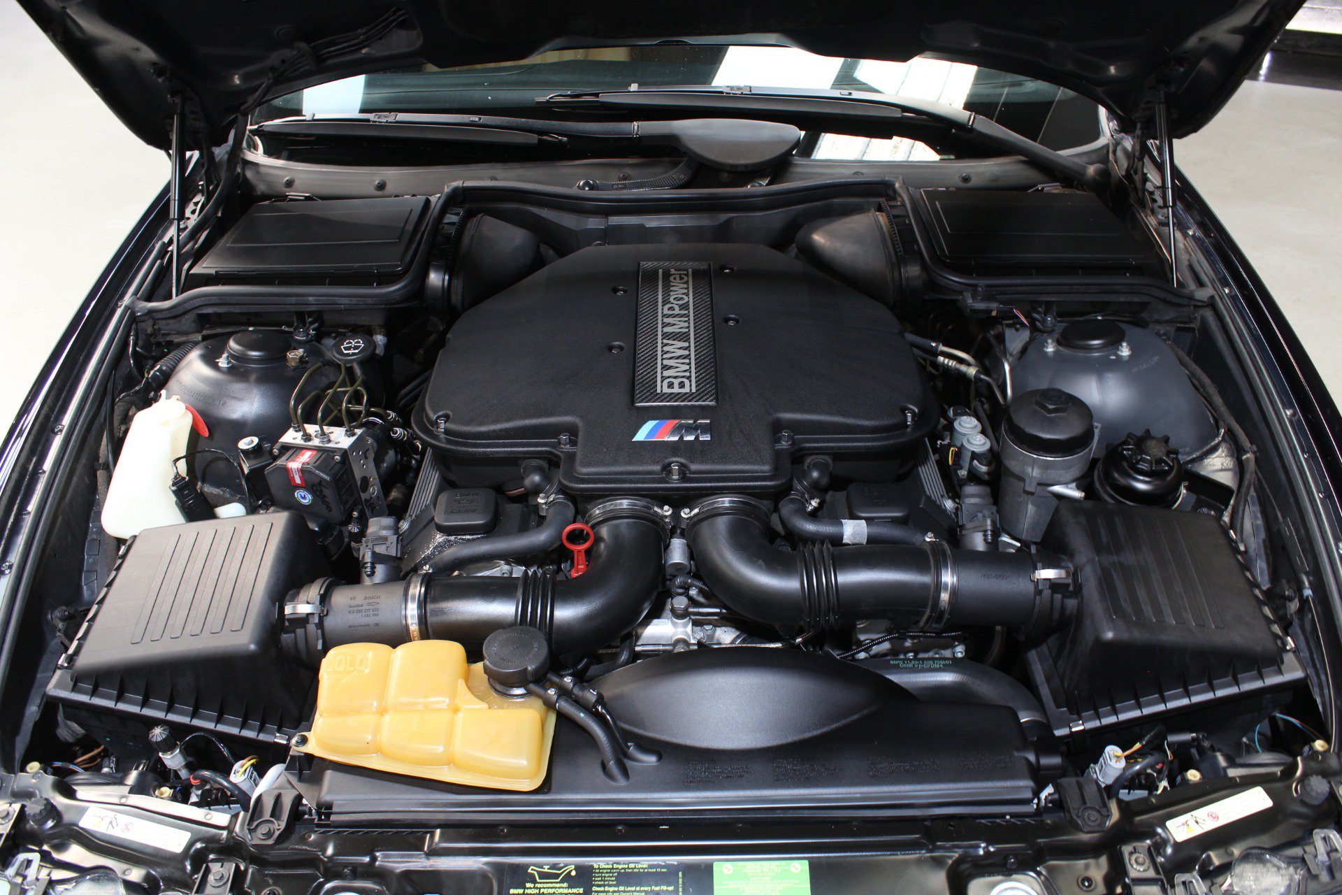 Used 2002 BMW M5 RWD image 26
