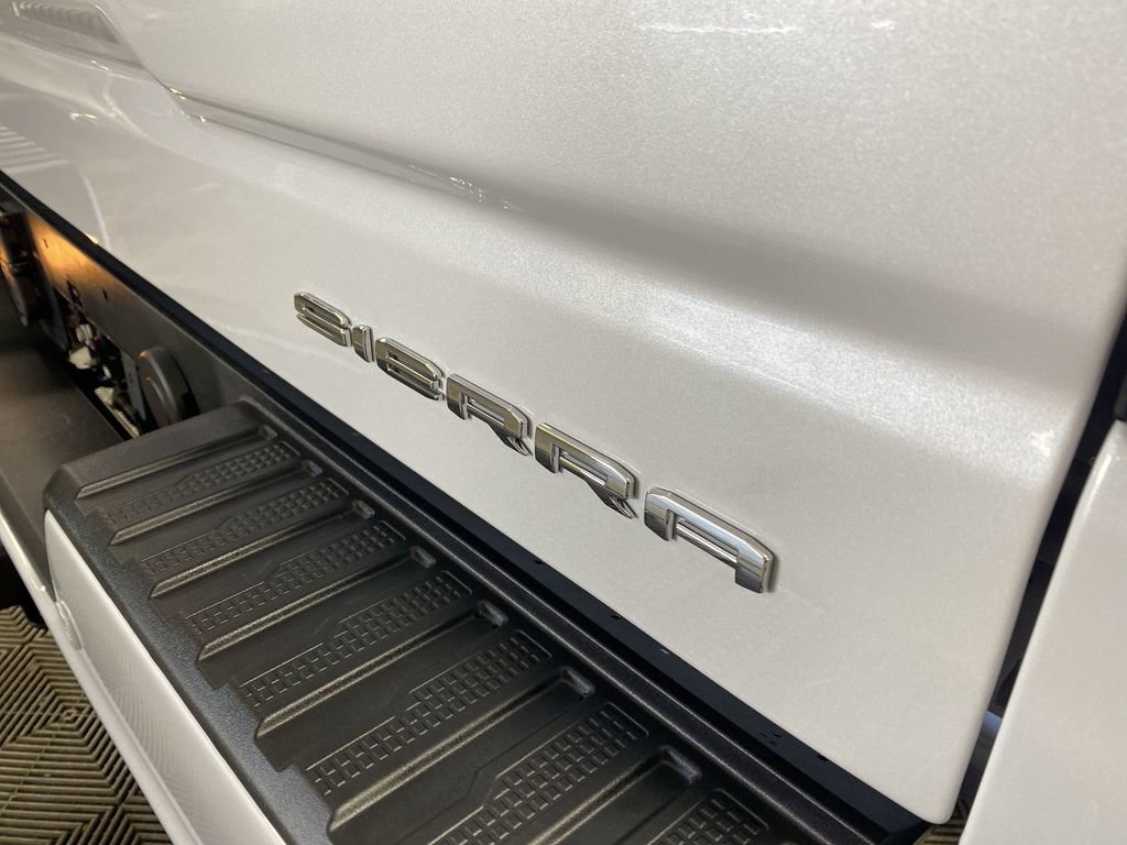 New 2026 GMC Sierra 1500 Denali w/ Denali Reserve Package image 35