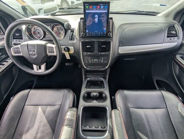 Used 2018 Dodge Grand Caravan GT image 11
