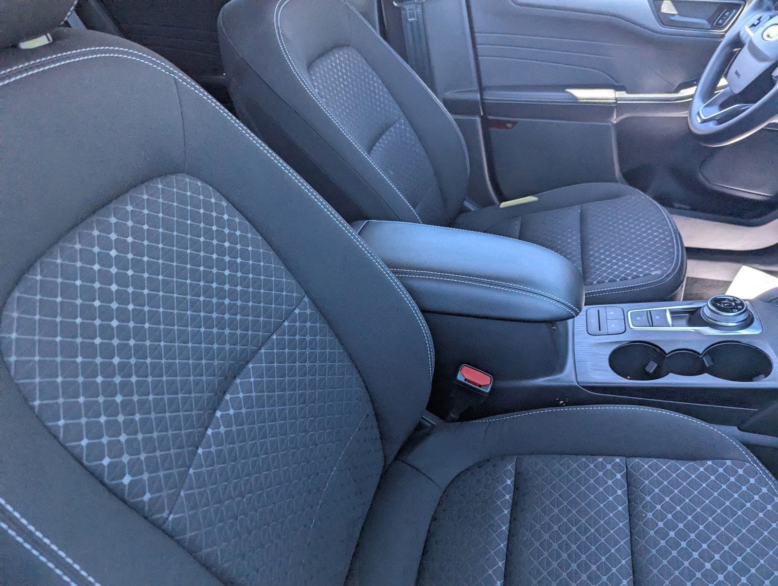 New 2025 Ford Escape Active image 42