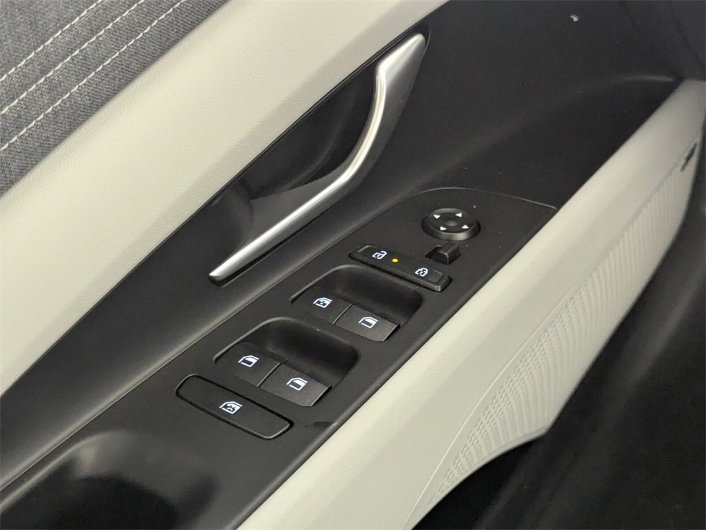 New 2026 Hyundai Elantra Limited w/ Cargo Package image 15