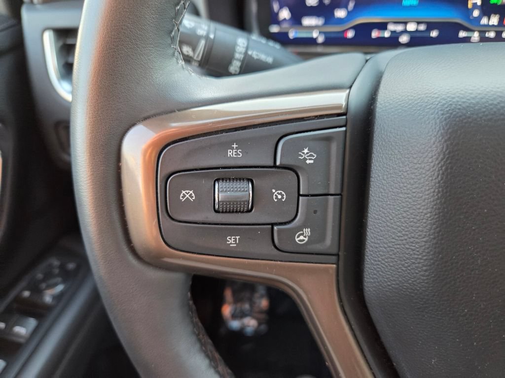 Used 2023 Chevrolet Tahoe High Country AWD/4WD image 31