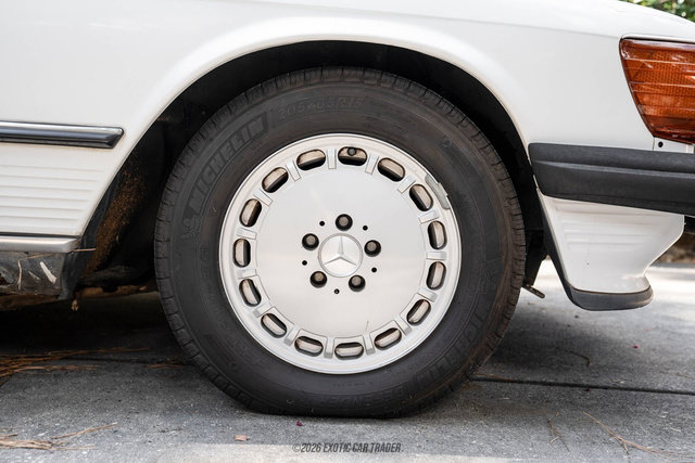 Used 1988 Mercedes-Benz 560 SL image 79