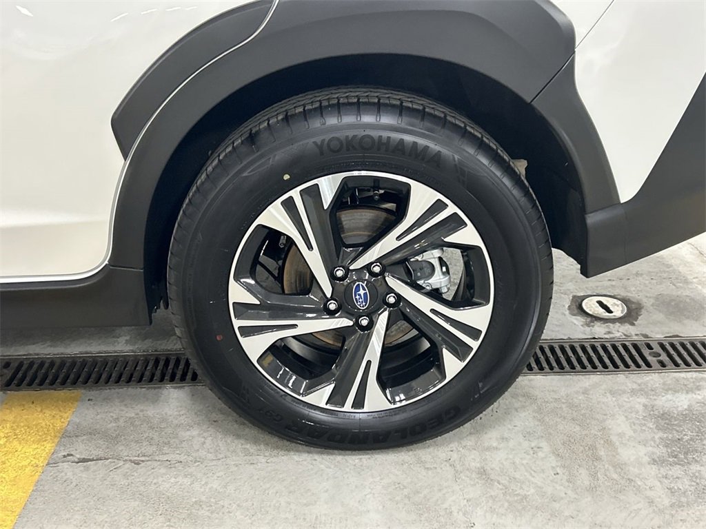 Certified 2025 Subaru Crosstrek 2.0i Premium image 11