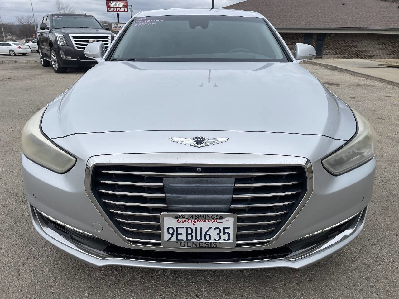 Used 2019 Genesis G90 3.3T Premium image 3