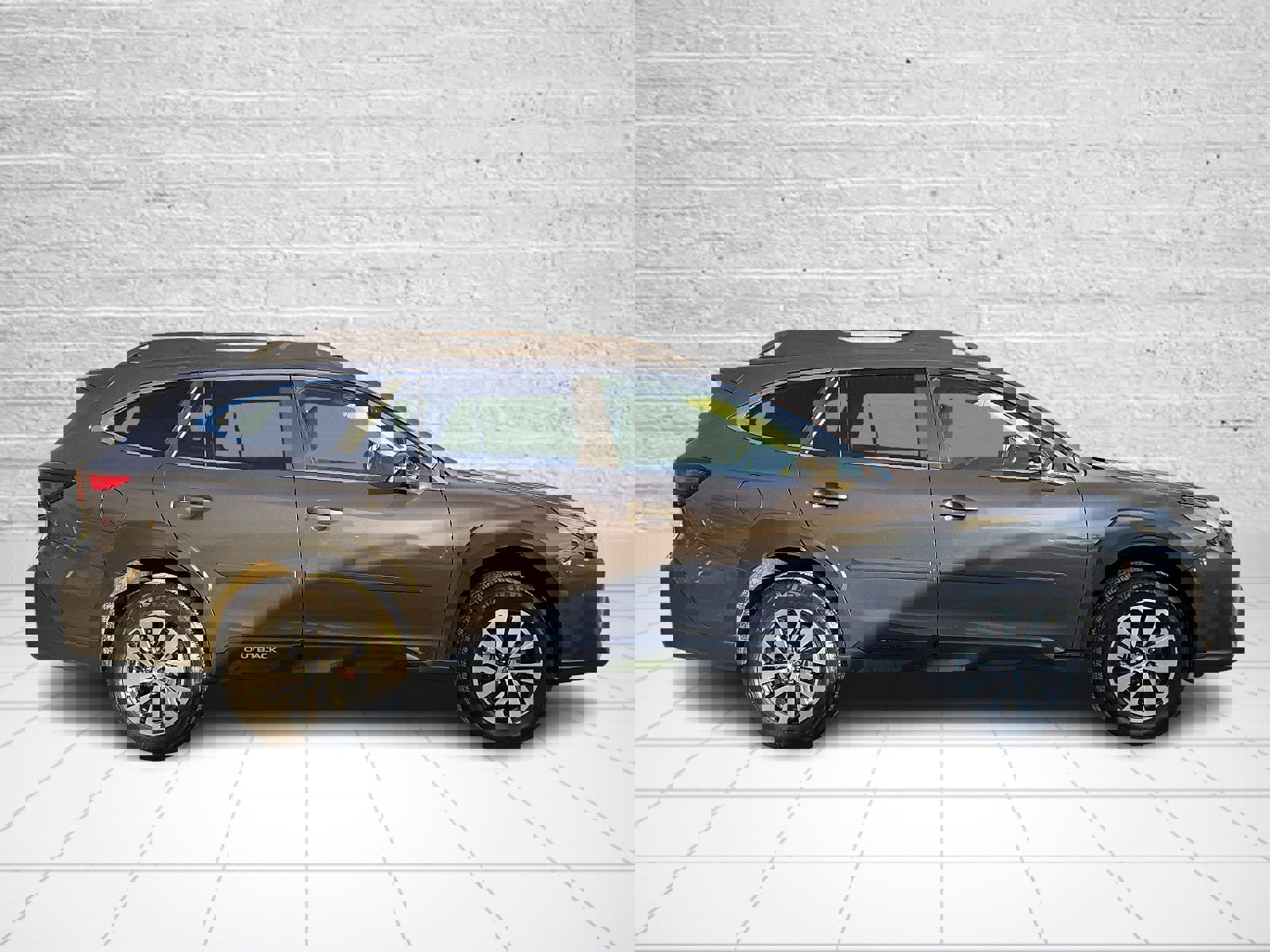 Used 2024 Subaru Outback Premium image 7