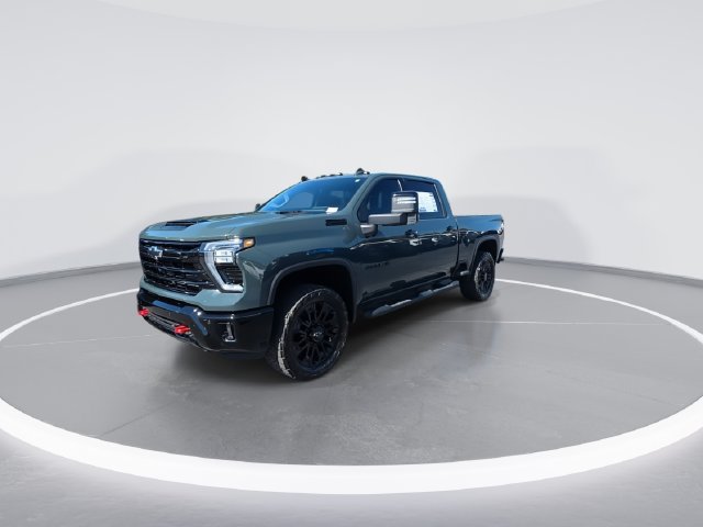 Used 2026 Chevrolet Silverado 2500 LTZ w/ LTZ Plus Package AWD/4WD image 4