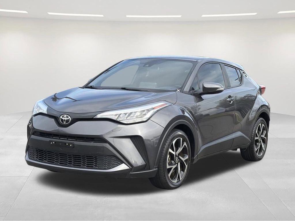 Used 2020 Toyota C-HR XLE image 1