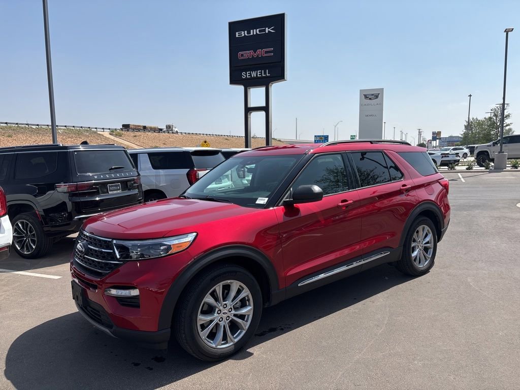 Used 2024 Ford Explorer XLT w/ Equipment Group 202A RWD video 1