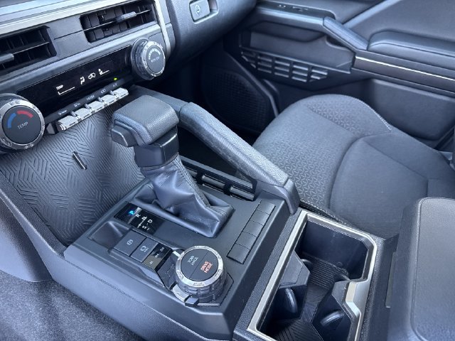 Used 2025 Toyota 4Runner SR5 AWD/4WD image 24
