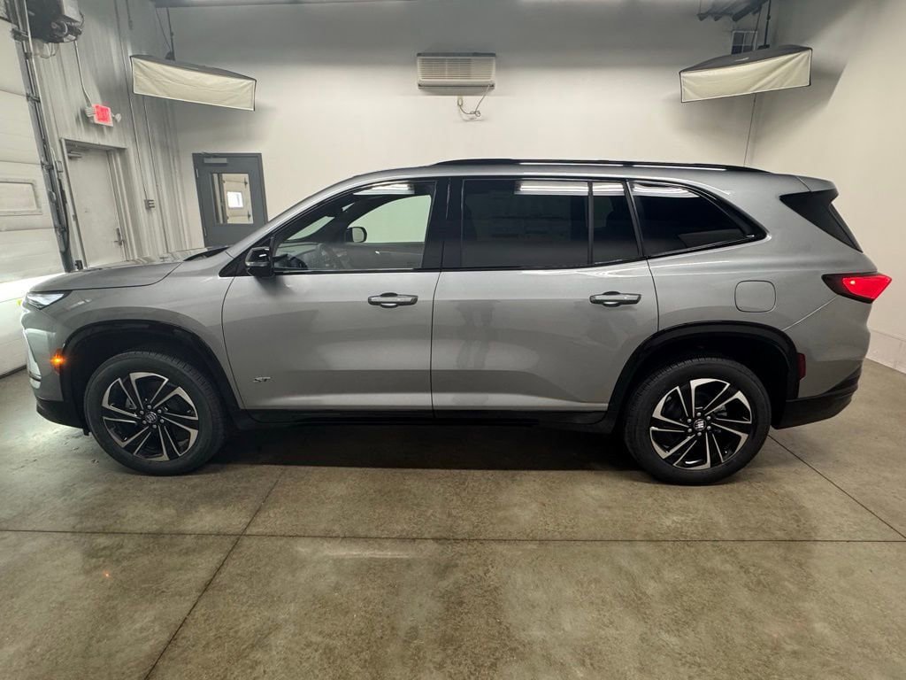 New 2026 Buick Enclave Sport Touring w/ Power Package FWD image 7