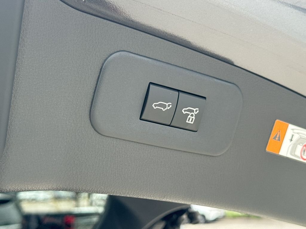 Used 2024 Lexus NX 250 FWD w/ Towing Package (2000 Lbs) image 36