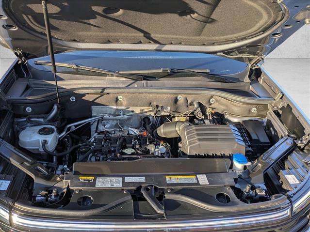 Used 2024 Volkswagen Atlas Cross Sport SE image 20