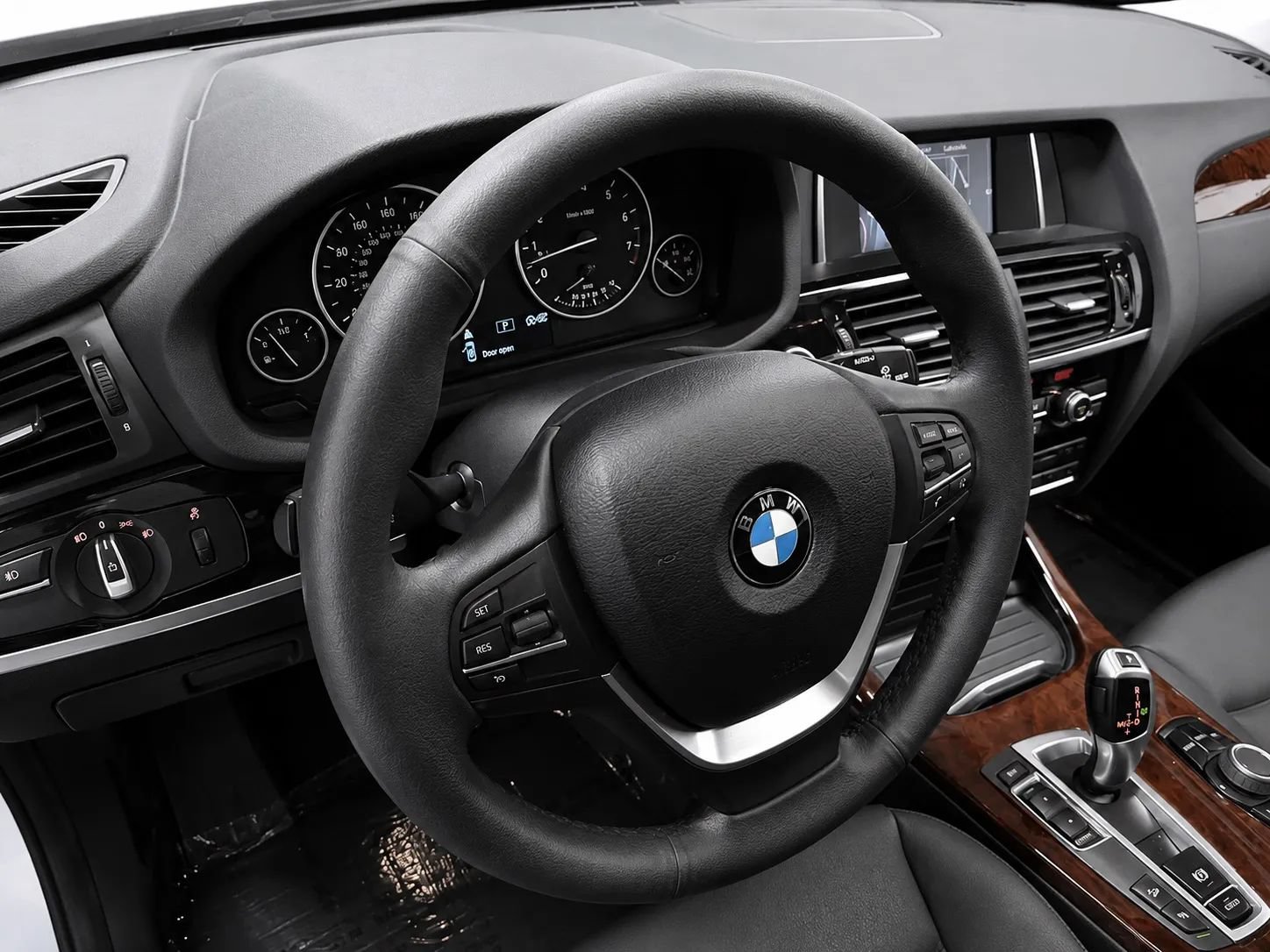 Used 2017 BMW X3 xDrive28i AWD/4WD image 40