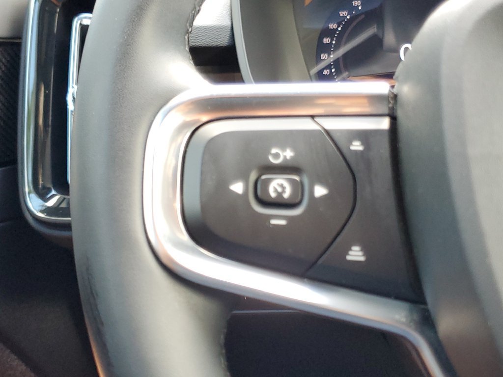 Certified 2022 Volvo C40 P8 Recharge Ultimate AWD/4WD image 20