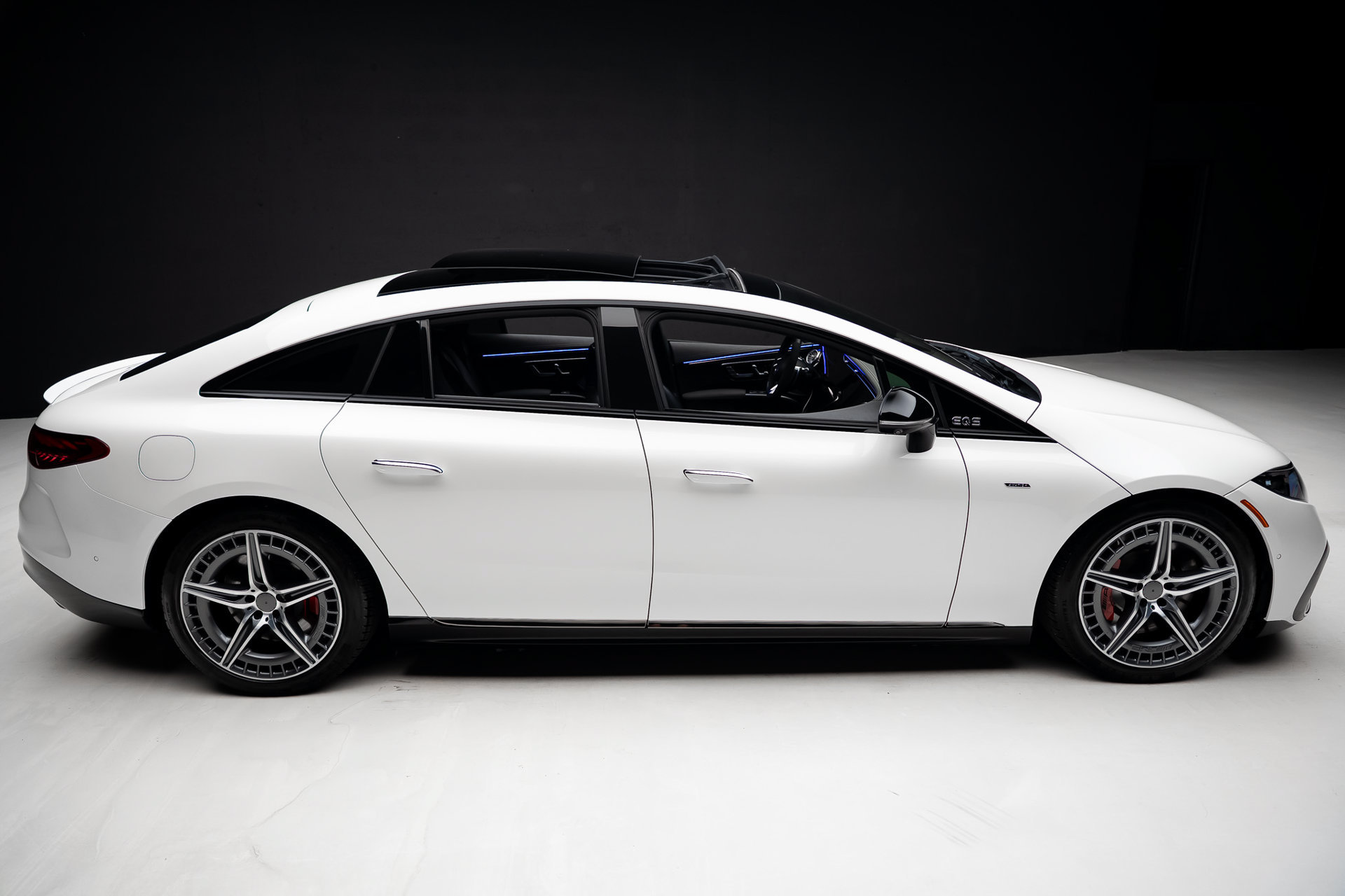 Used 2023 Mercedes-Benz EQS AMG 4MATIC image 37