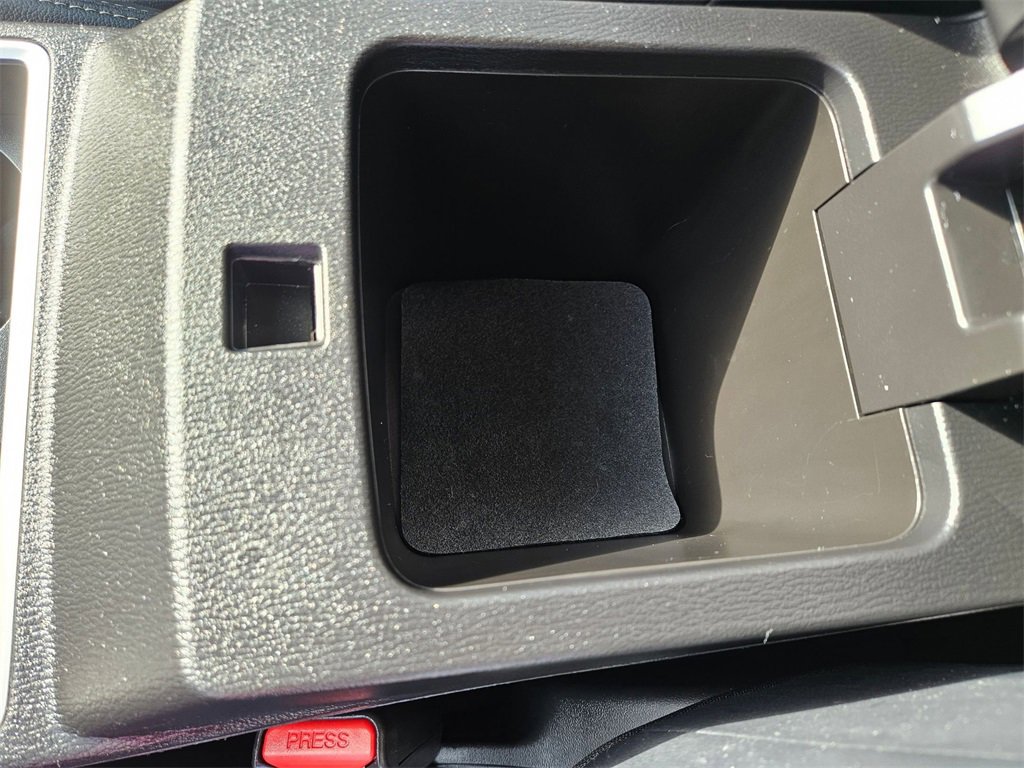 Used 2024 Mitsubishi Outlander SEL image 27