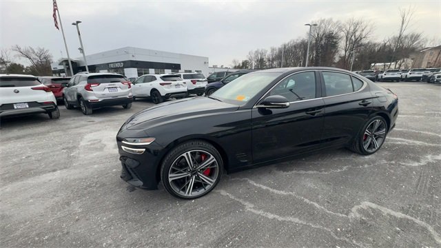 Used 2024 Genesis G70 2.5T w/ Sport Prestige Package image 4