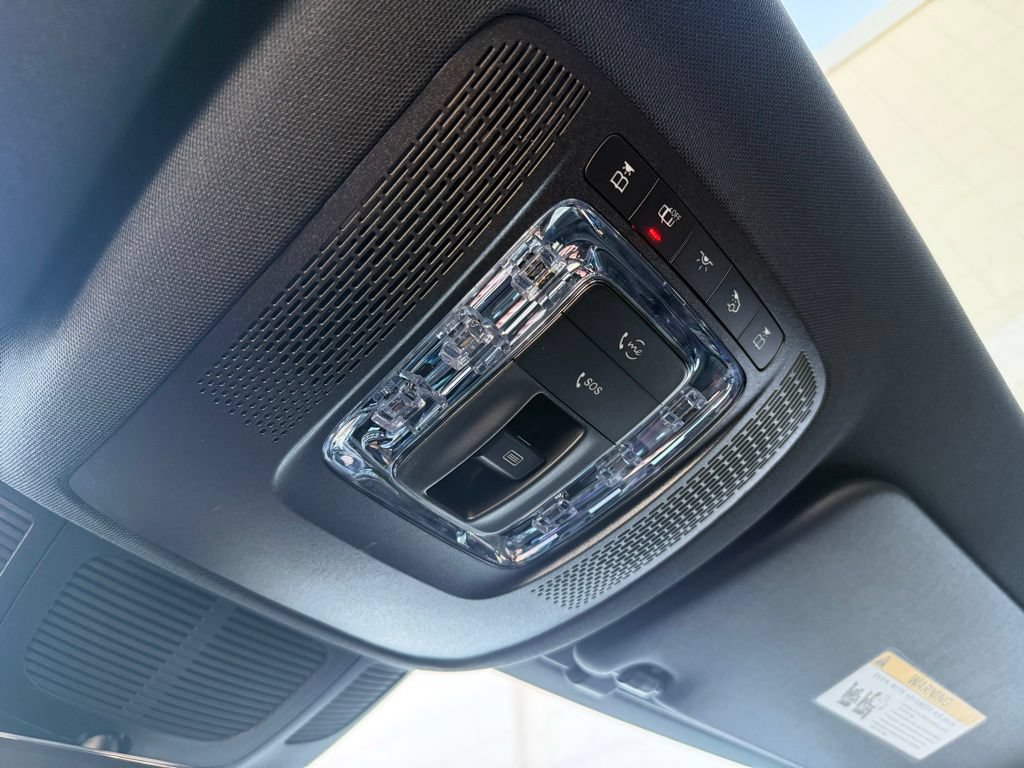 Used 2026 Mercedes-Benz GLS 580 4MATIC image 33