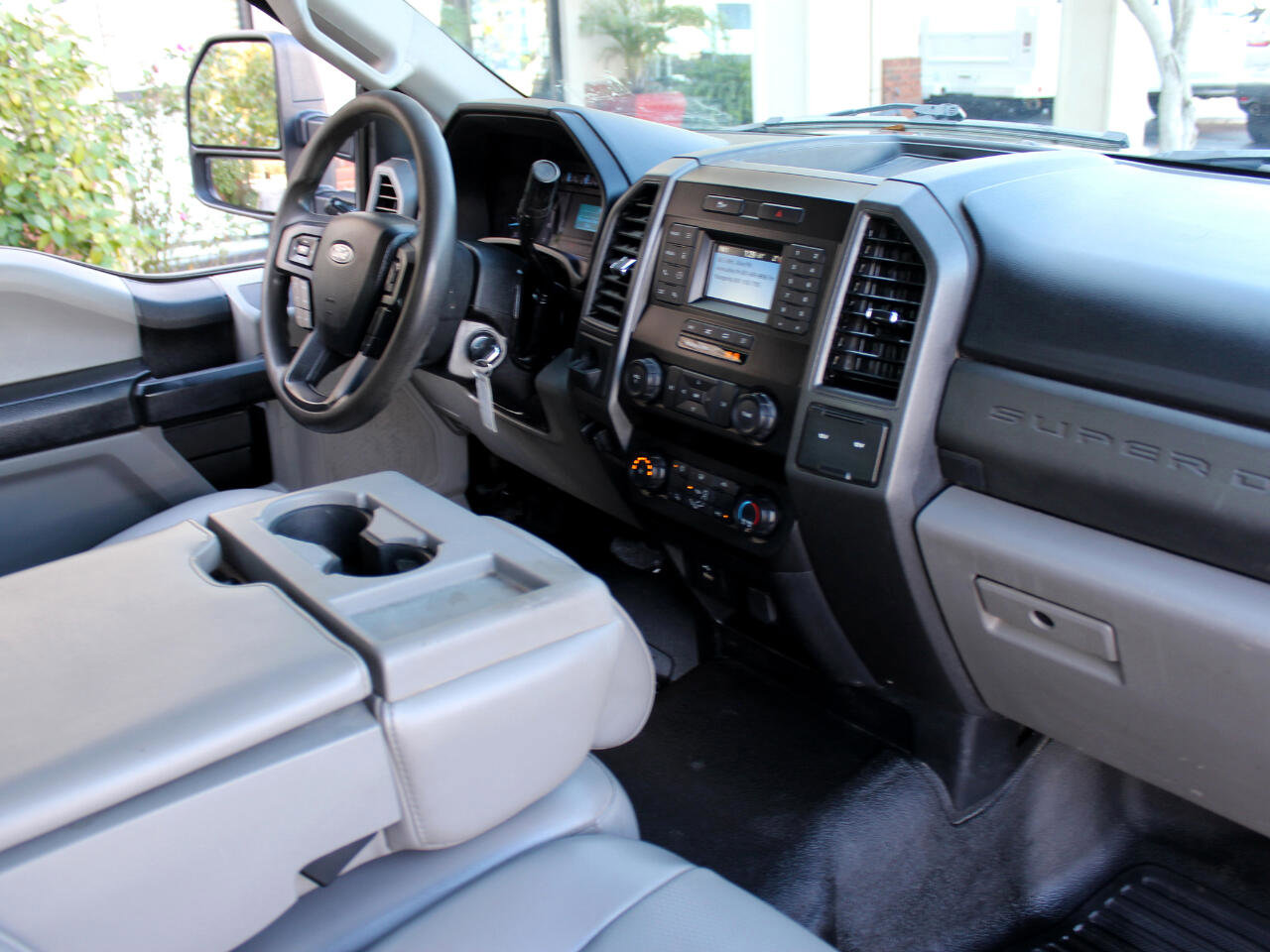 Used 2020 Ford F350 XL w/ Power Equipment Group image 22