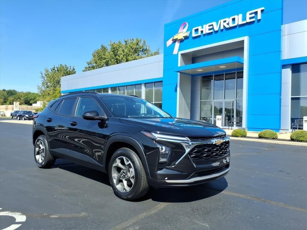 Certified 2024 Chevrolet Trax LT w/ Driver Confidence Package