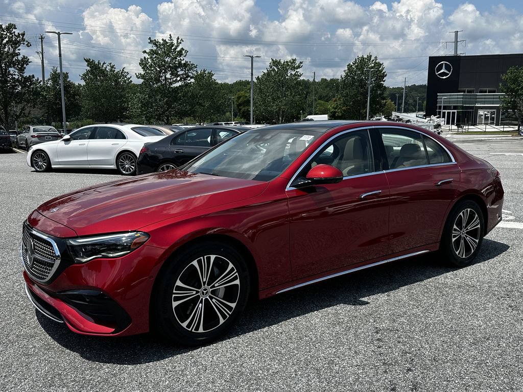 Certified 2024 Mercedes-Benz E 350 4MATIC Sedan image 4