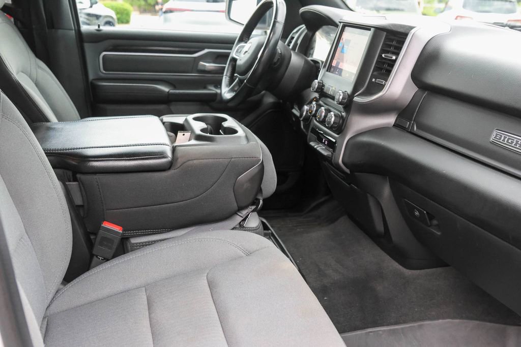 Used 2022 RAM 1500 Big Horn AWD/4WD image 16