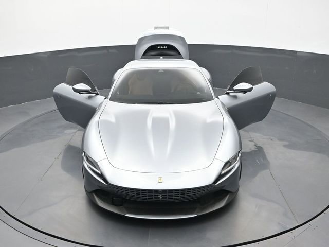 Used 2021 Ferrari Roma RWD image 25