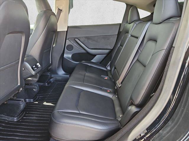 Used 2023 Tesla Model Y Performance AWD/4WD image 15