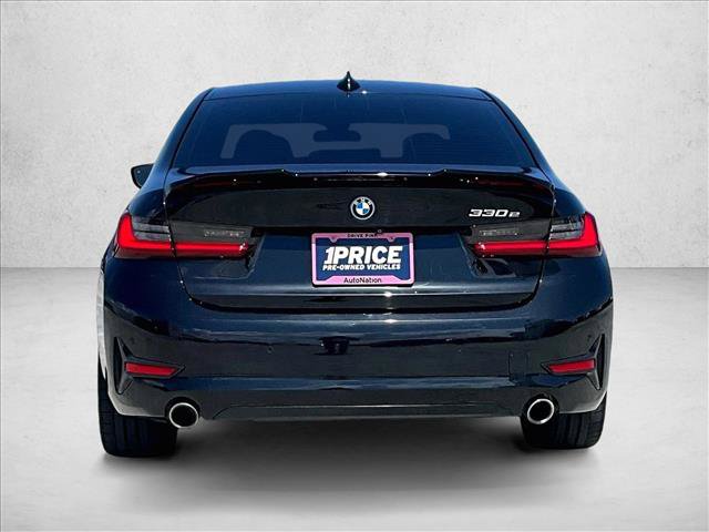 Used 2022 BMW 330e w/ Driving Assistance Package RWD image 4