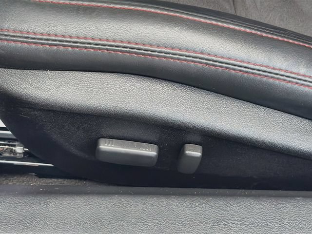 Used 2015 Chevrolet Camaro ZL1 RWD image 21