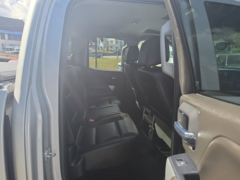 Used 2018 Chevrolet Silverado 2500 LT w/ All Star Edition AWD/4WD image 15