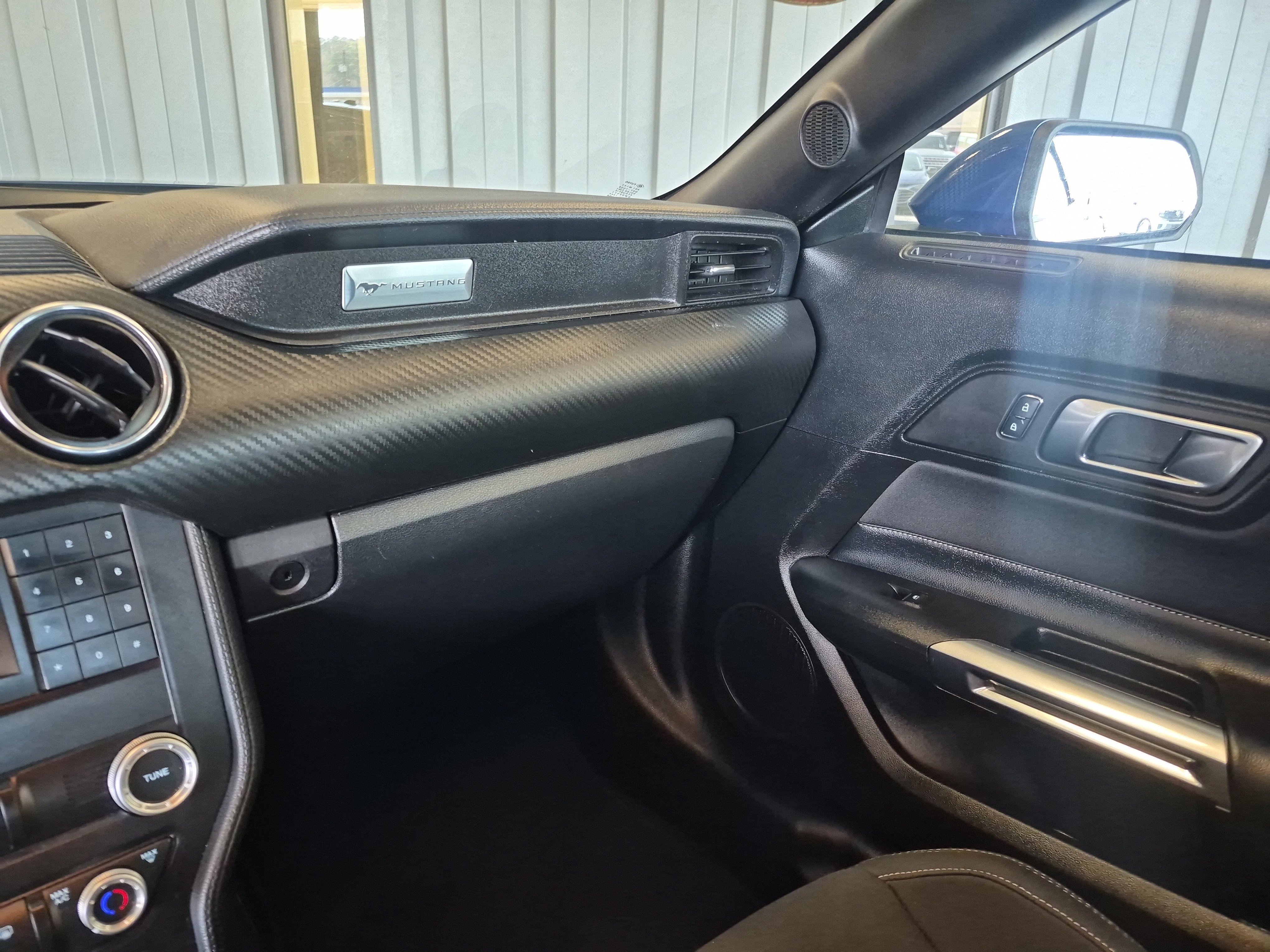 Used 2022 Ford Mustang EcoBoost image 13