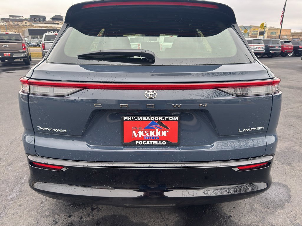 New 2026 Toyota Crown Signia image 3