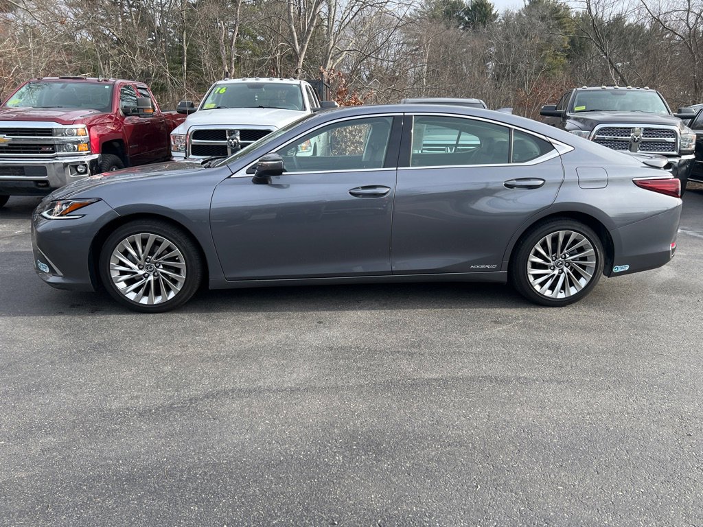 Used 2019 Lexus ES 300h image 2