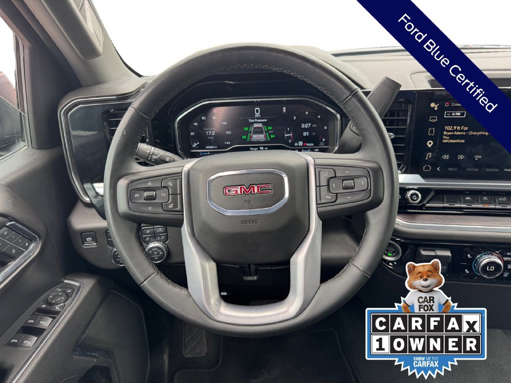 Used 2025 GMC Sierra 1500 SLT AWD/4WD image 16